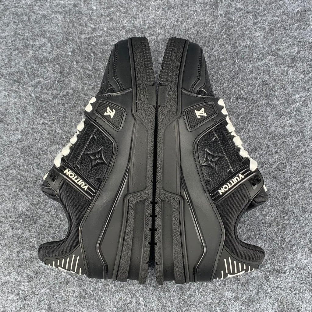 LV Trainer 'Embossed Monogram Black' (B-Grade Version)