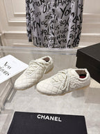 CHANEL 26S LACE UP SNEAKERS IN WHITE LAMBSKIN DIAMOND QUILTING